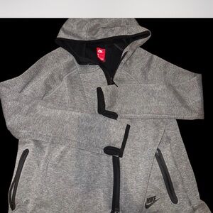 Grey nike tech fleece hoodie